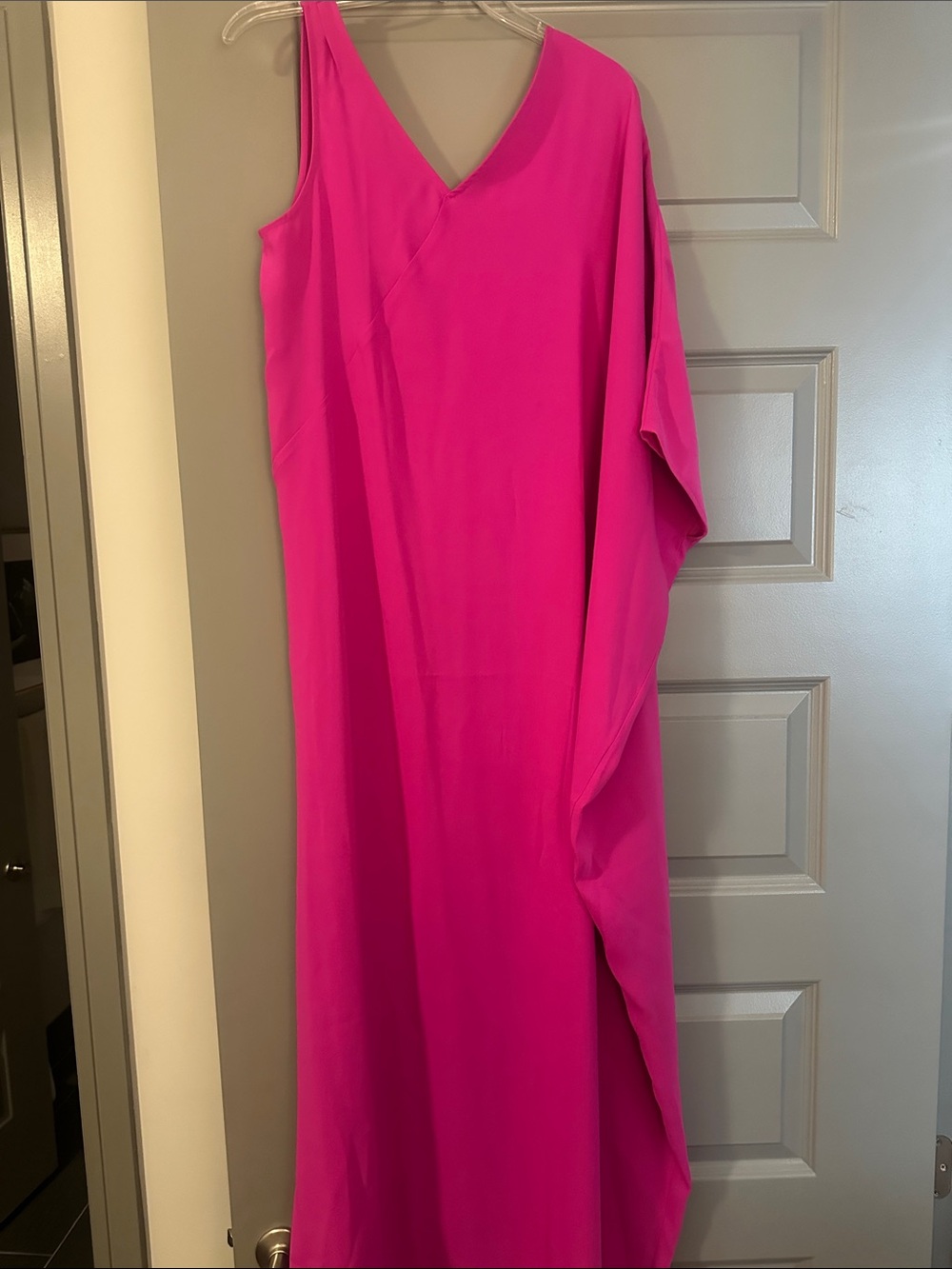 One-Shoulder Hot Pink Evening Dress